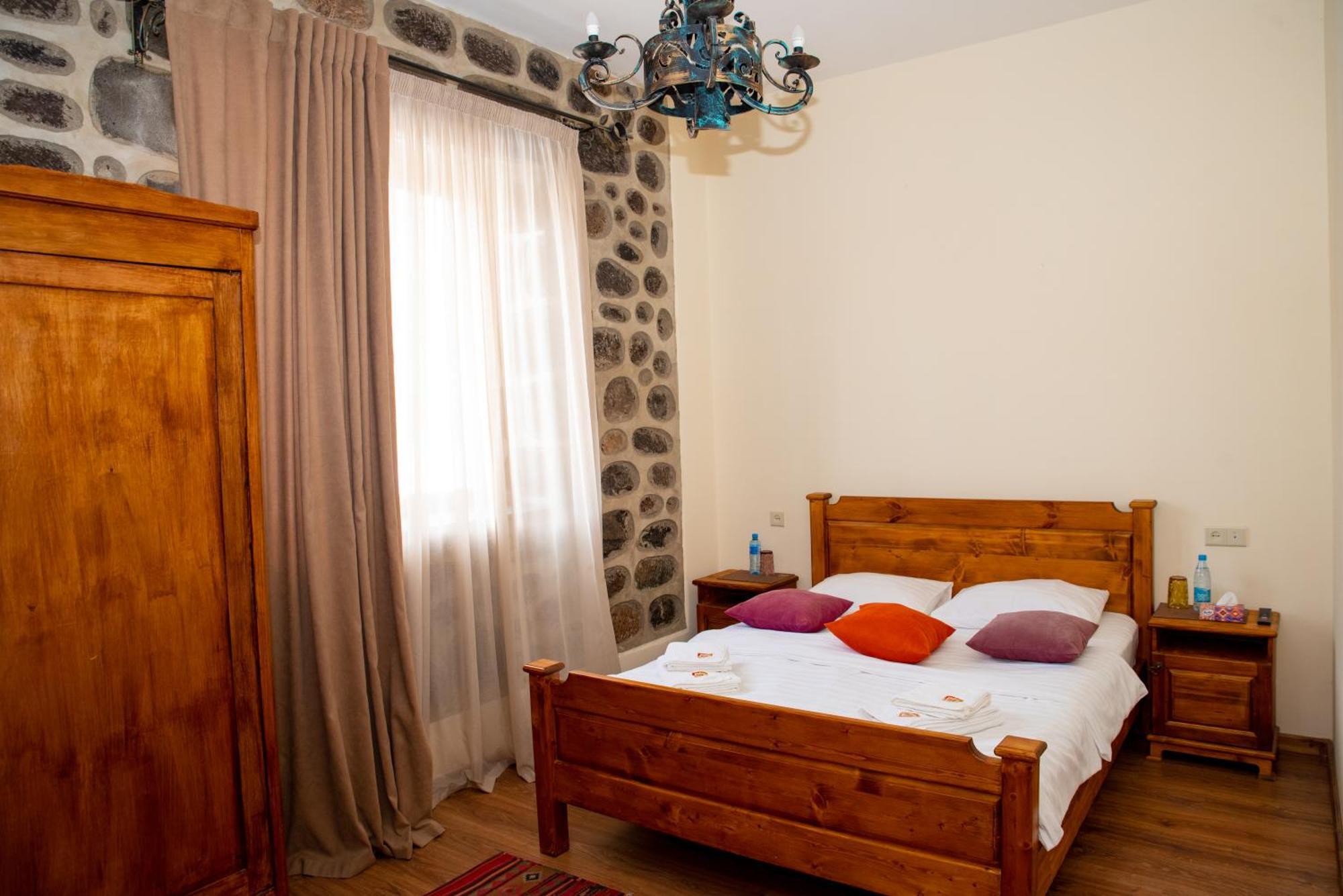 Khoreayi Dzor Gorisz Kültér fotó
