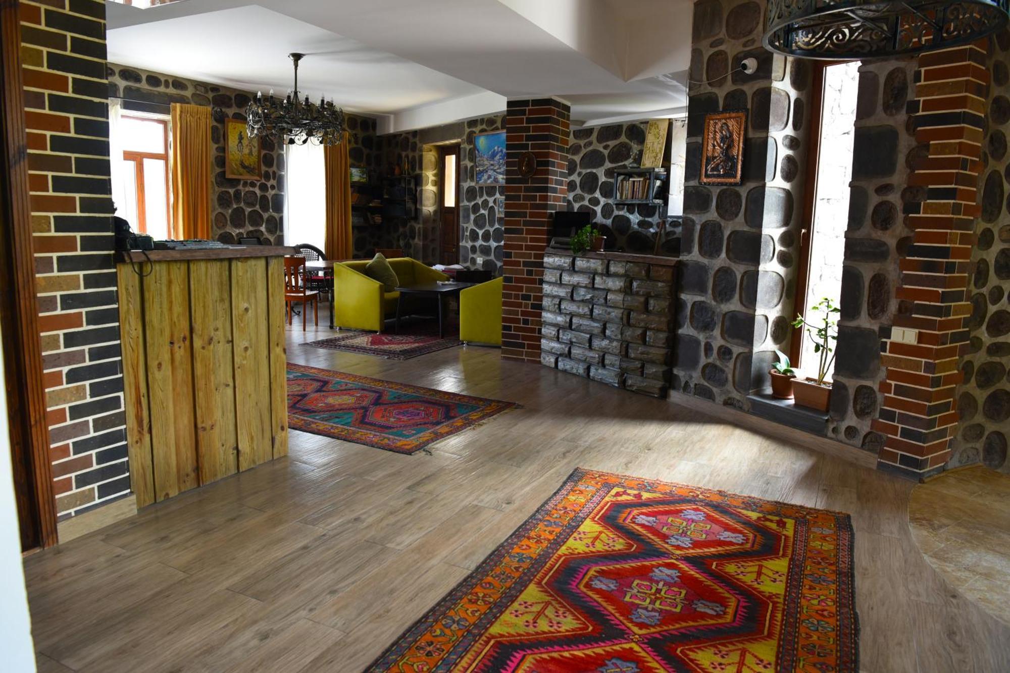 Khoreayi Dzor Gorisz Kültér fotó